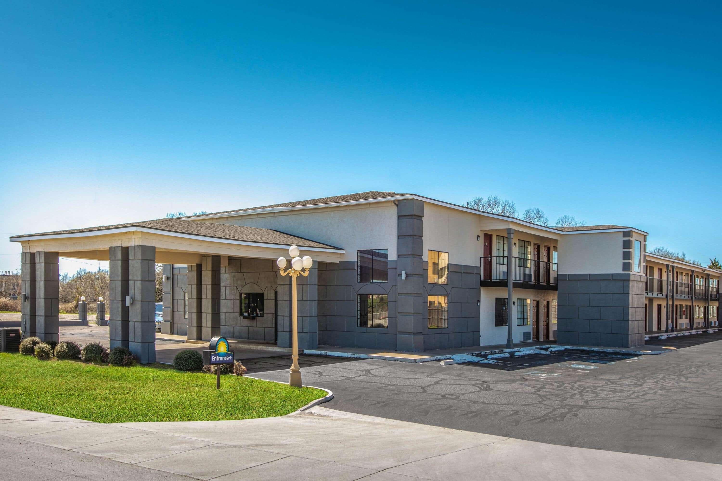 Days Inn By Wyndham Waco Near Downtown University Esterno foto